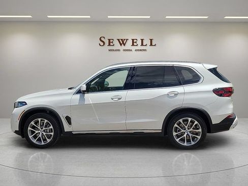 Used 2026 BMW X5 sDrive40i w/ Premium Package RWD image 2