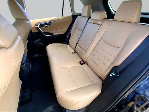 Used 2025 Toyota RAV4 XLE Premium FWD image 20