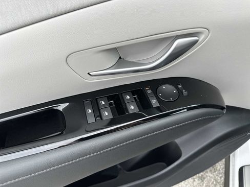 New 2026 Hyundai Tucson Limited image 25