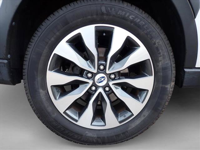 Certified 2023 Subaru Outback Touring XT w/ Tech Package 3 AWD/4WD image 7