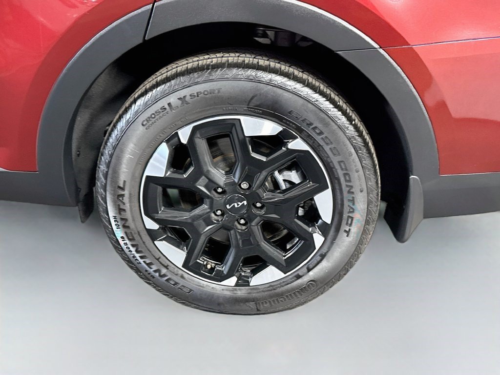 Used 2025 Kia Sorento S w/ Panoramic Sunroof Package FWD image 36