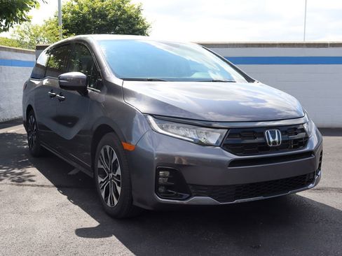 Used 2026 Honda Odyssey Elite image 7