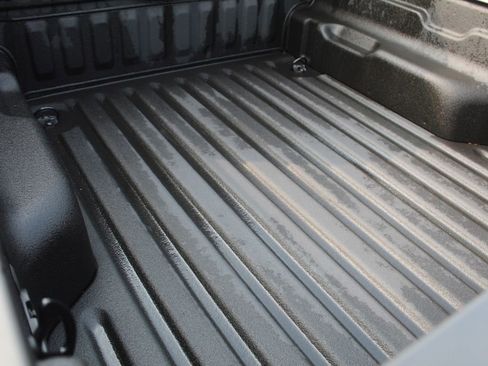 New 2025 Ford Maverick Lobo AWD/4WD image 12