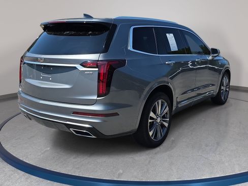 Used 2020 Cadillac XT6 Premium Luxury FWD image 5