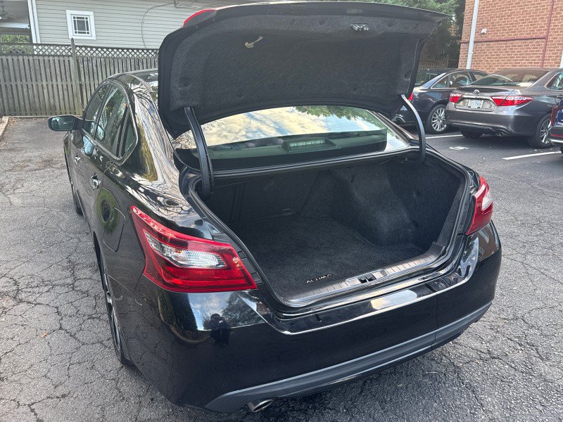 Used 2018 Nissan Altima 2.5 SR FWD image 22