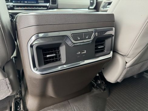 Used 2023 Chevrolet Silverado 1500 LTZ image 18