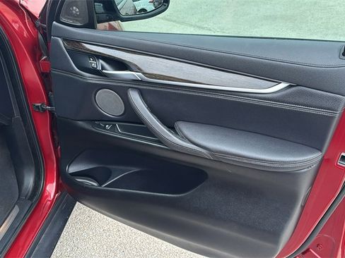 Used 2018 BMW X6 sDrive35i image 44