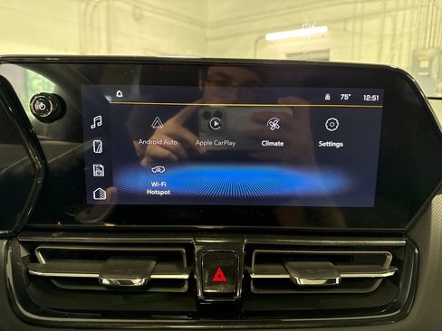 New 2026 Chevrolet TrailBlazer RS w/ Convenience Package FWD image 13