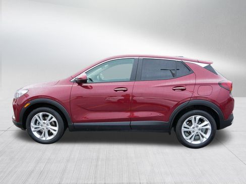 Used 2023 Buick Encore GX Preferred w/ Cold Weather Comfort Package image 4