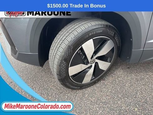 Used 2025 Volkswagen Taos S image 8