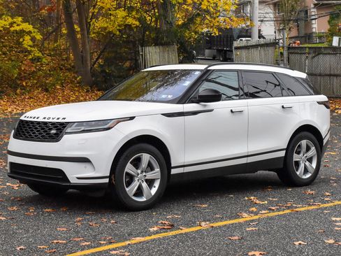 Used 2019 Land Rover Range Rover Velar S image 2