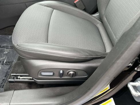 Certified 2023 Buick Encore GX Preferred w/ Cold Weather Comfort Package image 19