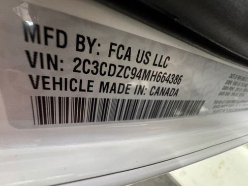 Used 2021 Dodge Challenger SRT Hellcat w/ Plus Package RWD image 27