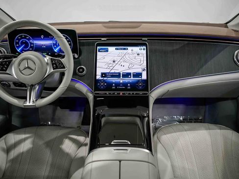 Certified 2023 Mercedes-Benz EQE 500 4MATIC Sedan image 12