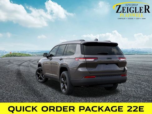 New 2025 Jeep Grand Cherokee L Limited w/ Black Appearance Package AWD/4WD image 3