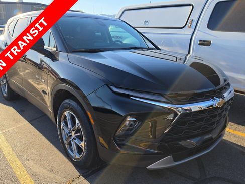 Used 2025 Chevrolet Blazer LT FWD image 5