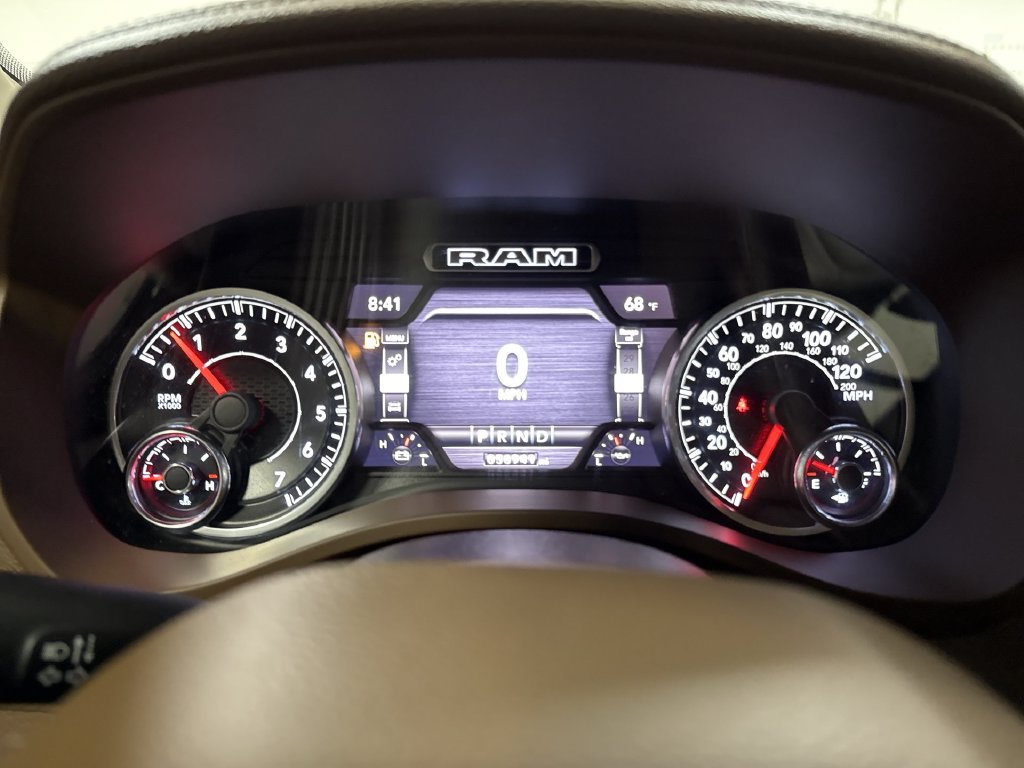 Used 2020 RAM 1500 Laramie AWD/4WD image 12