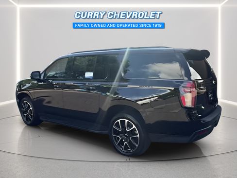Used 2023 Chevrolet Suburban RST w/ Luxury Package AWD/4WD image 10