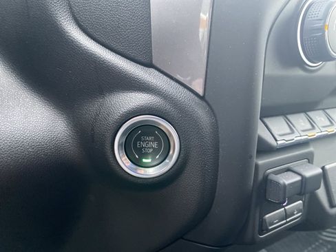 Used 2024 Chevrolet Silverado 2500 Custom w/ Custom Convenience Package image 14