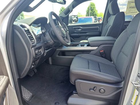 New 2026 RAM 1500 4x4 Crew Cab image 22