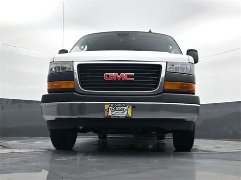 New 2025 GMC Savana 3500 LT w/ LT Preferred Equipment Group image 26