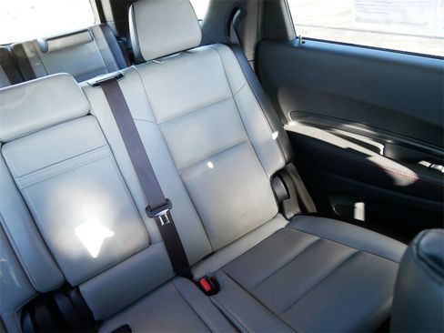 Used 2024 Dodge Durango GT image 18