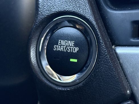 Used 2015 Chevrolet Suburban LTZ image 28