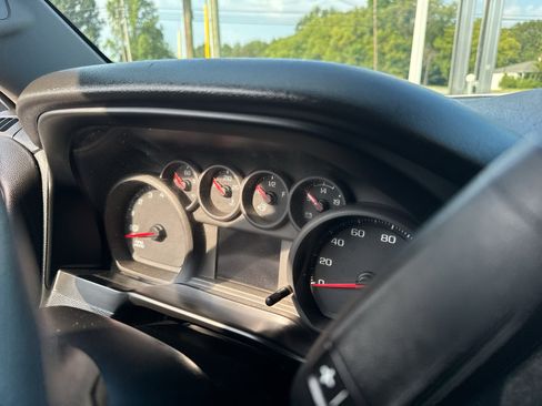 Used 2022 Chevrolet Silverado 1500 Custom AWD/4WD image 15