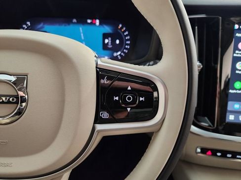 New 2026 Volvo V60 B5 Cross Country Plus w/ Protection Package Premier image 29
