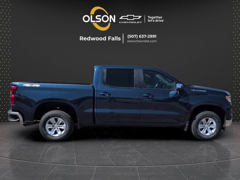 Used 2023 Chevrolet Silverado 1500 LT AWD/4WD image 6