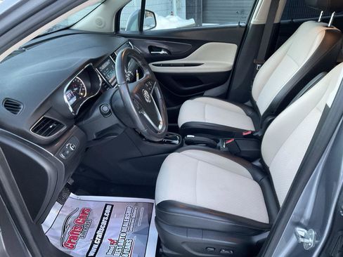 Used 2020 Buick Encore Preferred image 11