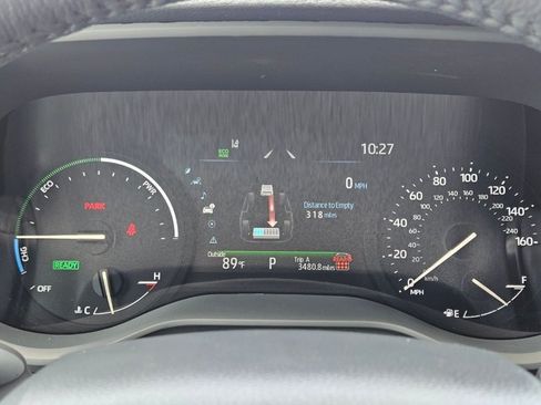 Used 2026 Toyota Sienna XLE FWD image 11