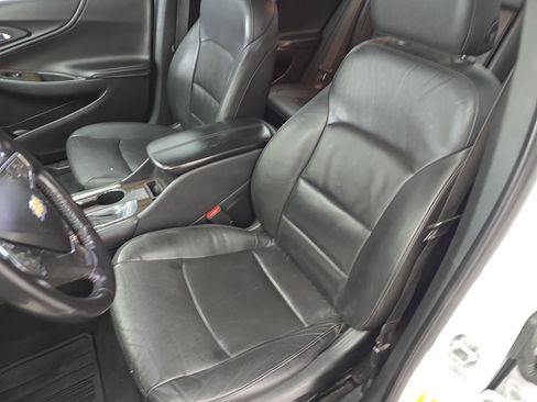 Used 2020 Chevrolet Malibu Premier image 14