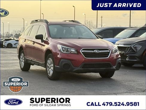 Used 2018 Subaru Outback 2.5i image 1