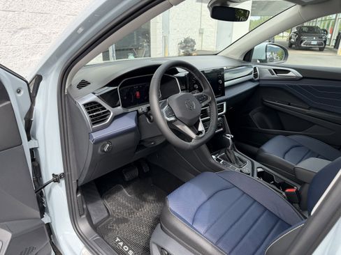 New 2026 Volkswagen Taos SEL AWD/4WD image 10