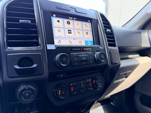 Used 2018 Ford F150 XLT w/ Equipment Group 302A Luxury image 45