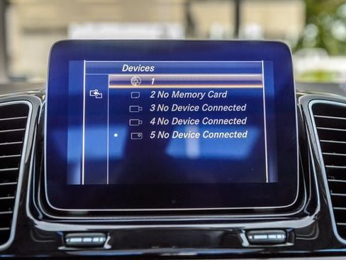 Used 2018 Mercedes-Benz GLS 550 4MATIC image 28