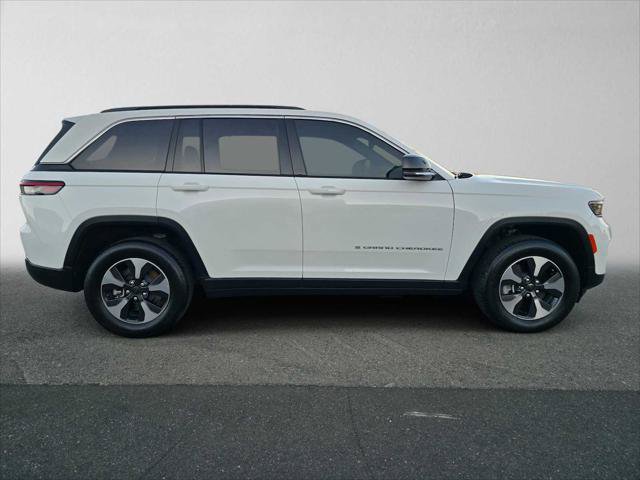Used 2024 Jeep Grand Cherokee Limited 4xe AWD/4WD image 2