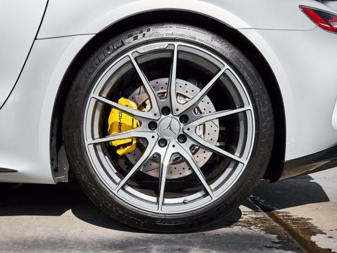 Used 2020 Mercedes-Benz AMG GT R image 34