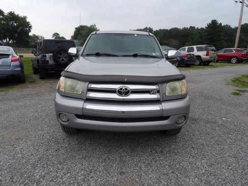Used 2005 Toyota Tundra SR5 AWD/4WD image 2