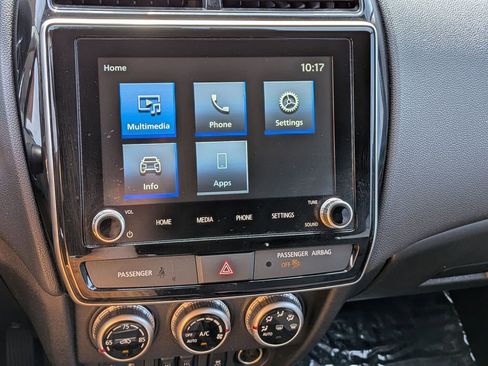 Used 2025 Mitsubishi Outlander Sport SE AWD/4WD image 17