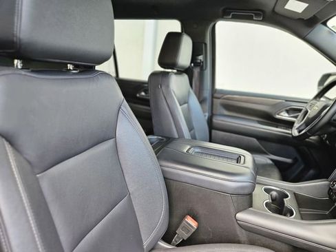 Used 2024 Chevrolet Tahoe LT RWD image 15