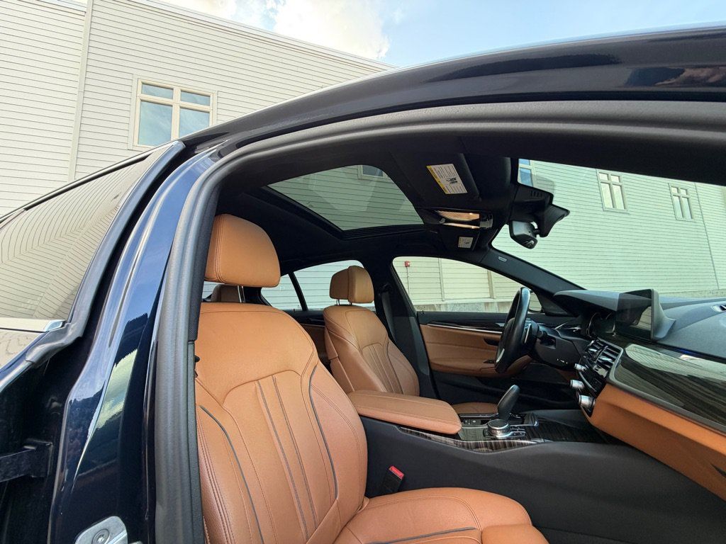 Used 2018 BMW 540i xDrive AWD/4WD image 21