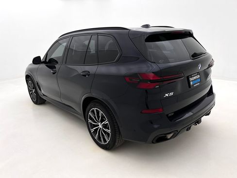 Certified 2024 BMW X5 xDrive40i w/ M Sport Package image 9
