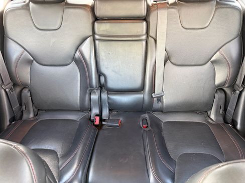 Used 2015 Jeep Cherokee Trailhawk w/ Comfort/Convenience Group AWD/4WD image 18