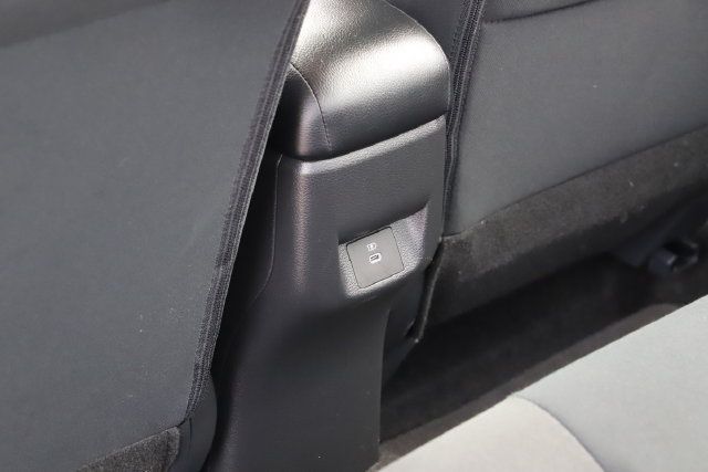 Used 2025 Nissan Versa SV FWD image 18