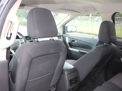 Used 2011 Ford Edge SEL FWD image 15