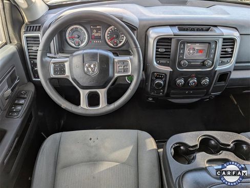 Used 2021 RAM 1500 Classic SLT image 25