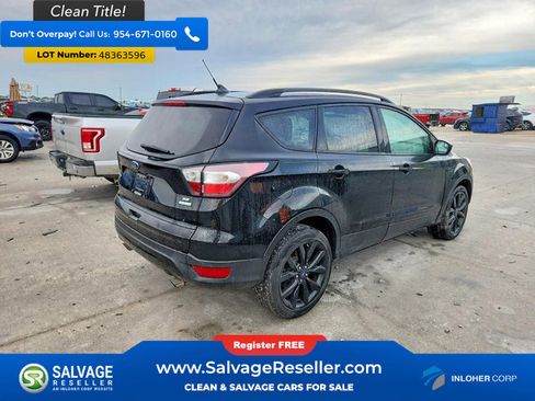 Used 2018 Ford Escape SE w/ SE Sport Appearance Package FWD image 4