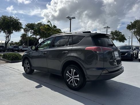 Used 2017 Toyota RAV4 LE FWD image 26